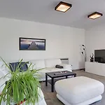 Vila Luna Nera *